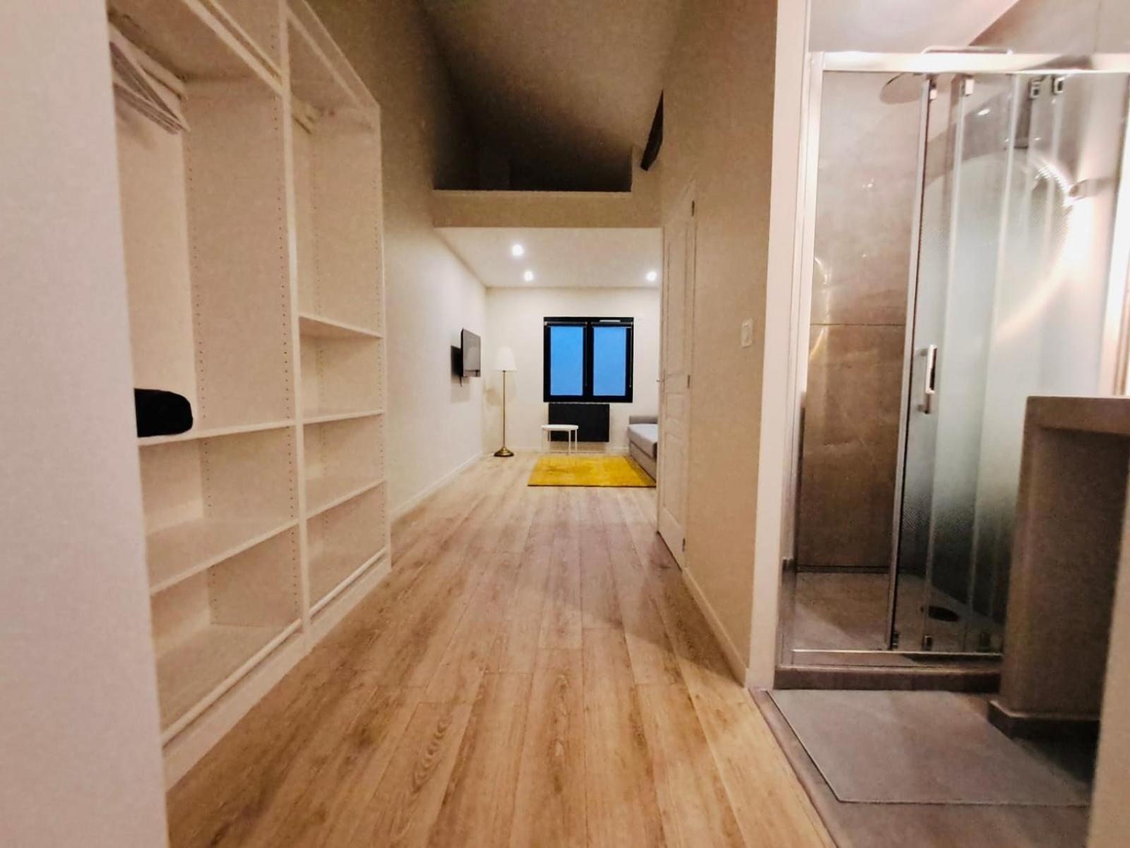 Studio Cosy Metro 14 Paris Orly Eksteriør bilde